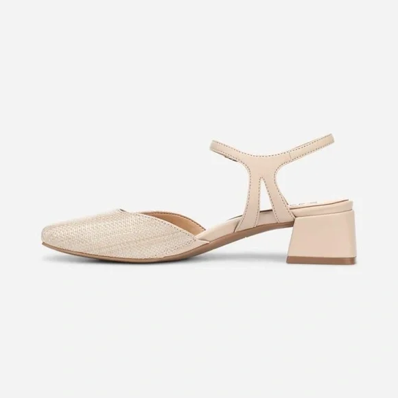 NATURALIZER COMFORT HATTIE STRAPPY DRESS SHOE (WIDE) - Picture 5 of 7